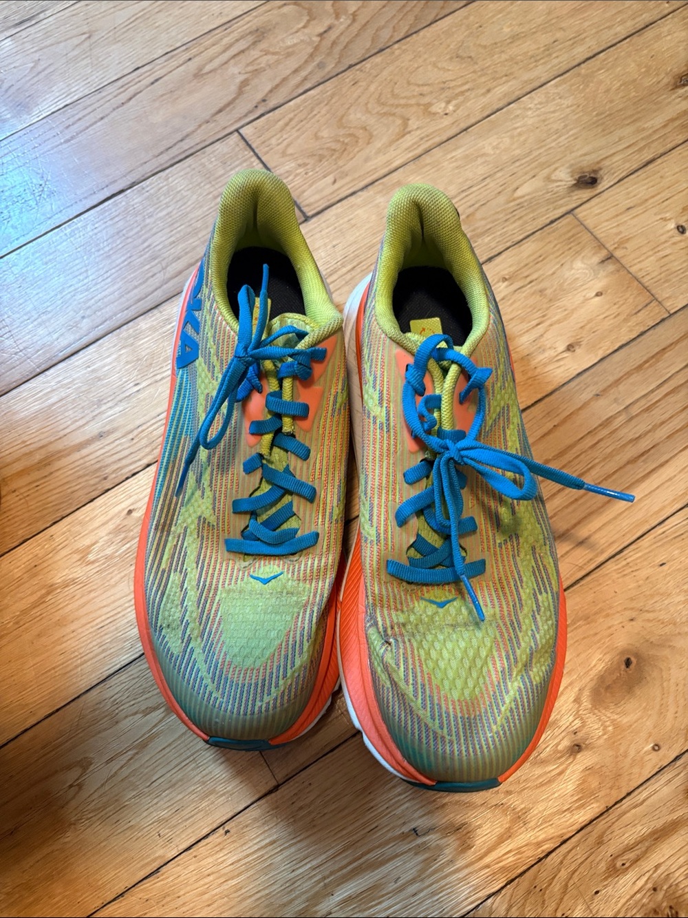 Hoka Clifton’s 9